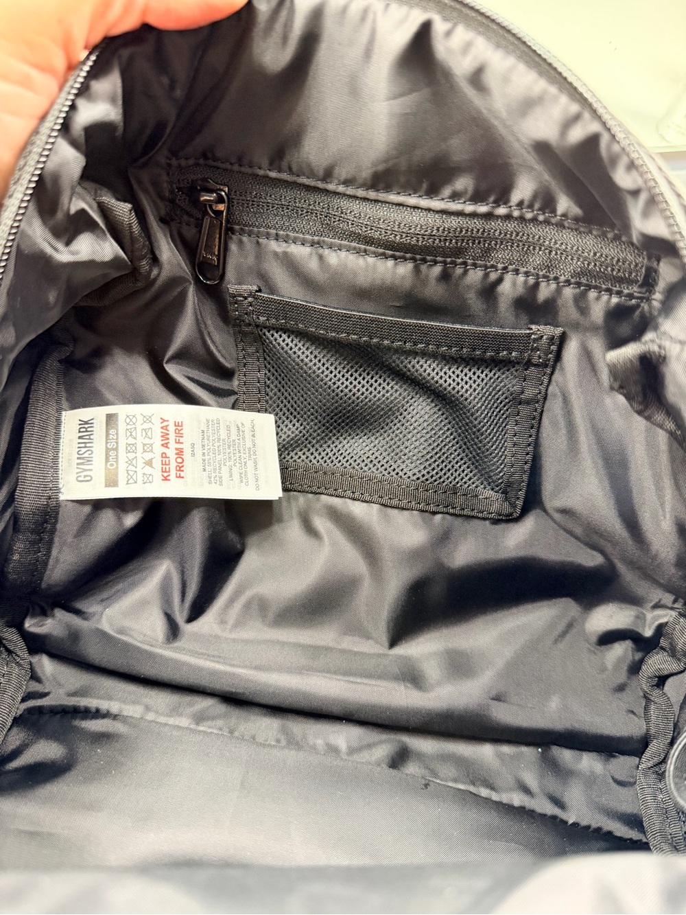 Gymshark Everyday Mini Holdall - Picture 6 of 6